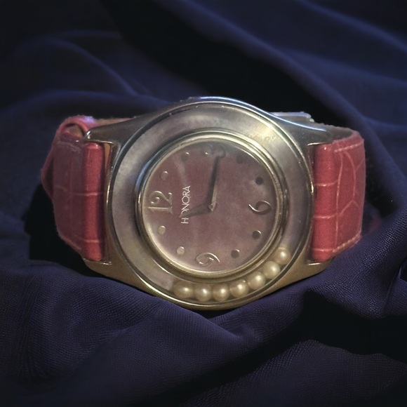 Honora mother of pearl floating pearl watch